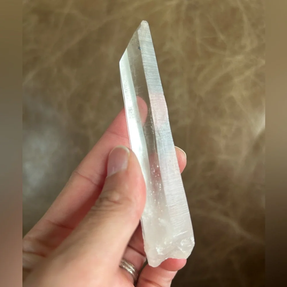 Lumerian Quartz - Picture 3 of 6